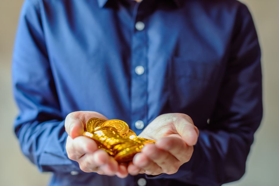 NISAで金ファンドに投資するイメージ