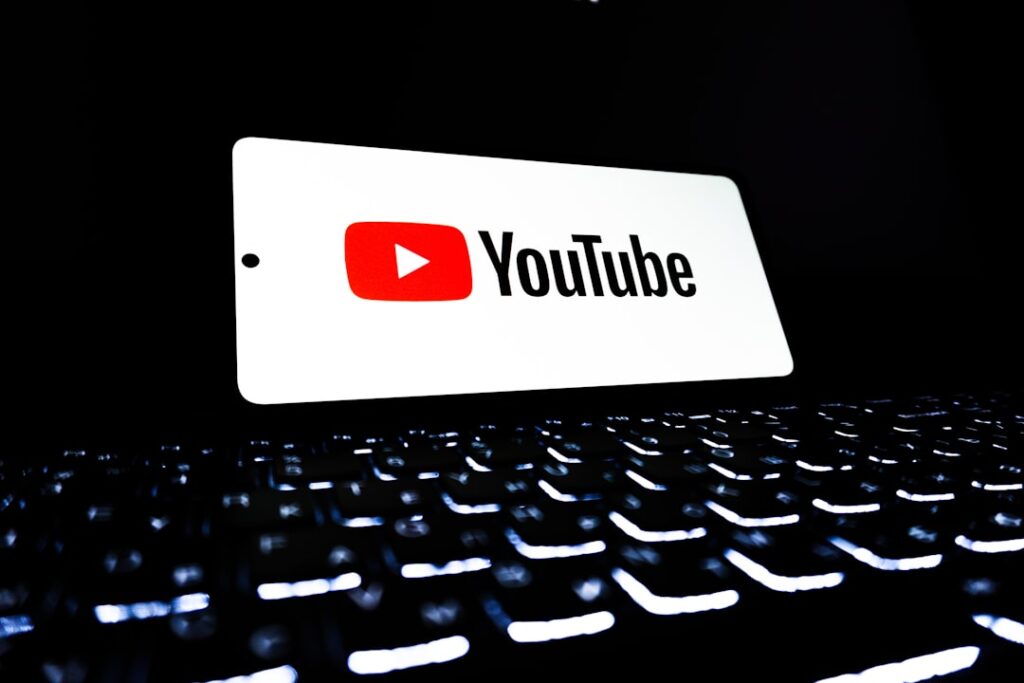 YouTube動画の制作と投稿を管理する作業環境
